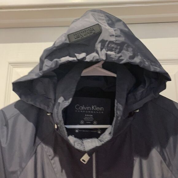 Calvin Klein performance repel raincoat SZ small - Picture 5 of 12
